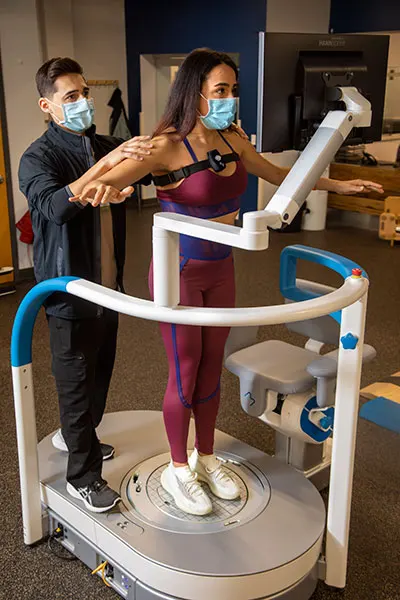 Robotic Physical Rehabilitation System Assesses and Treats Balance